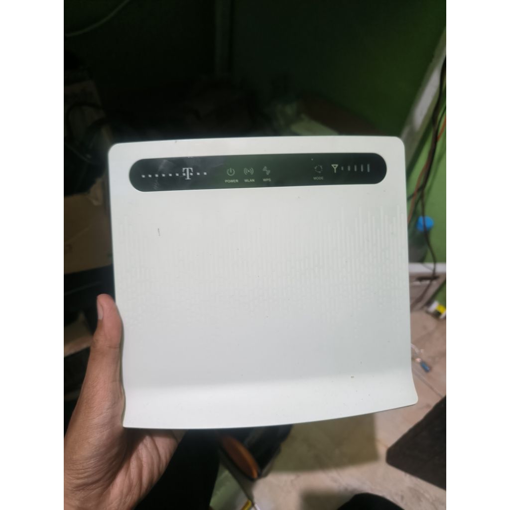 Router 4G Semua Operator Huawei B593s-12