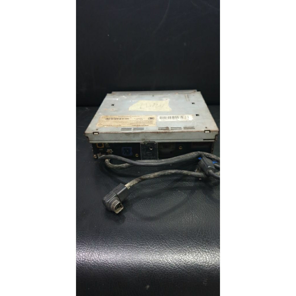 TV indash motorized Pioneer AVX-P7300DVD kondisi tidak nyala untuk parts