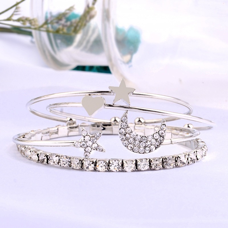 Yinxiang  - Gelang Model Bulan Bintang isi 4 Pcs Accecories Titanium