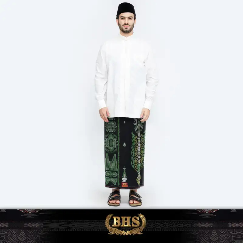 BHS Sarung Infinity Gold Motif V32 KJG Hitam Hijau