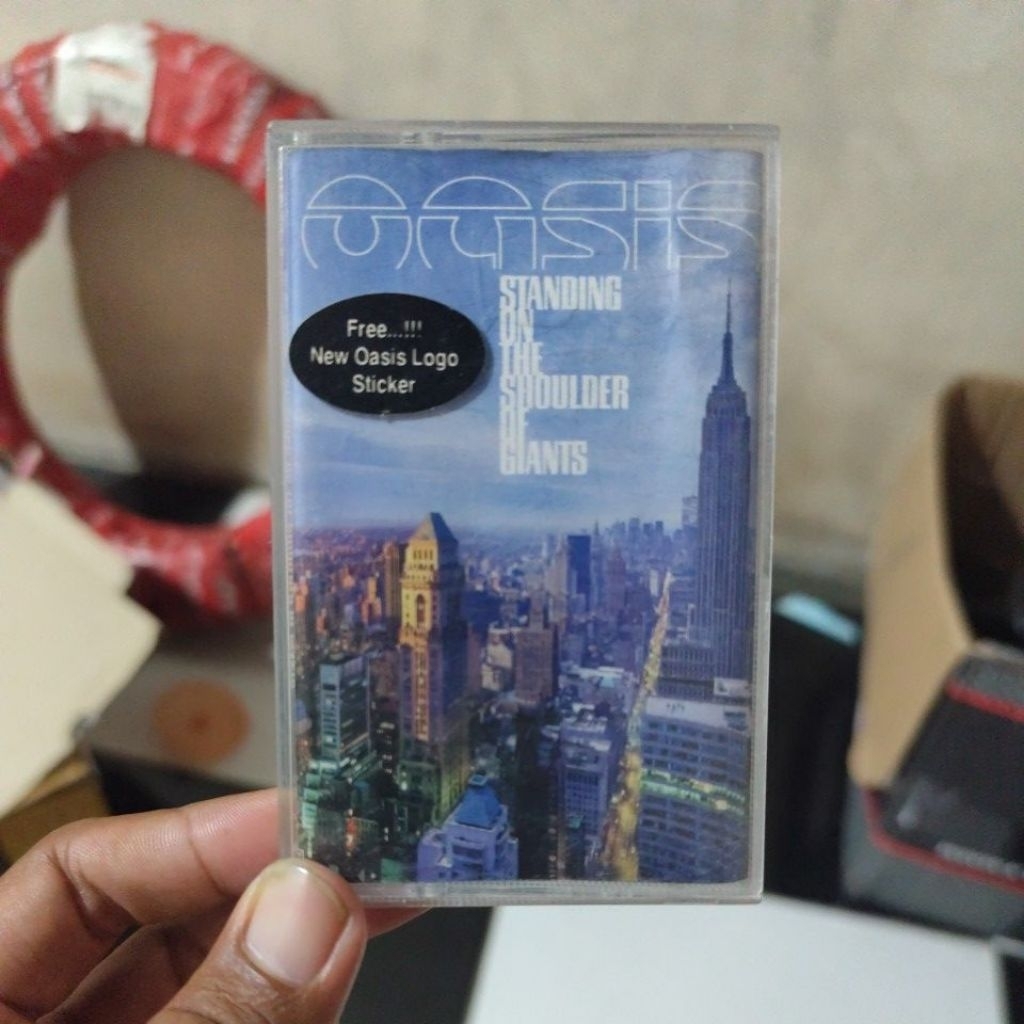 Kaset Oasis Second Likenew