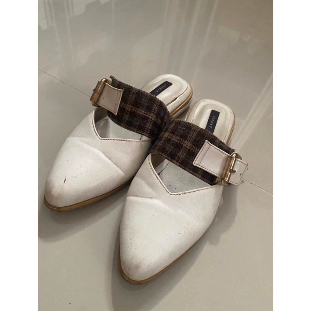 (Preloved) Flatshoes Cekhas