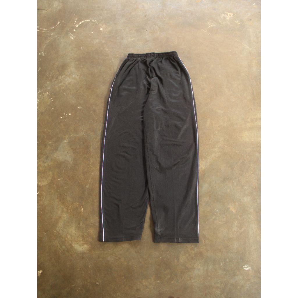 celana training unbranded