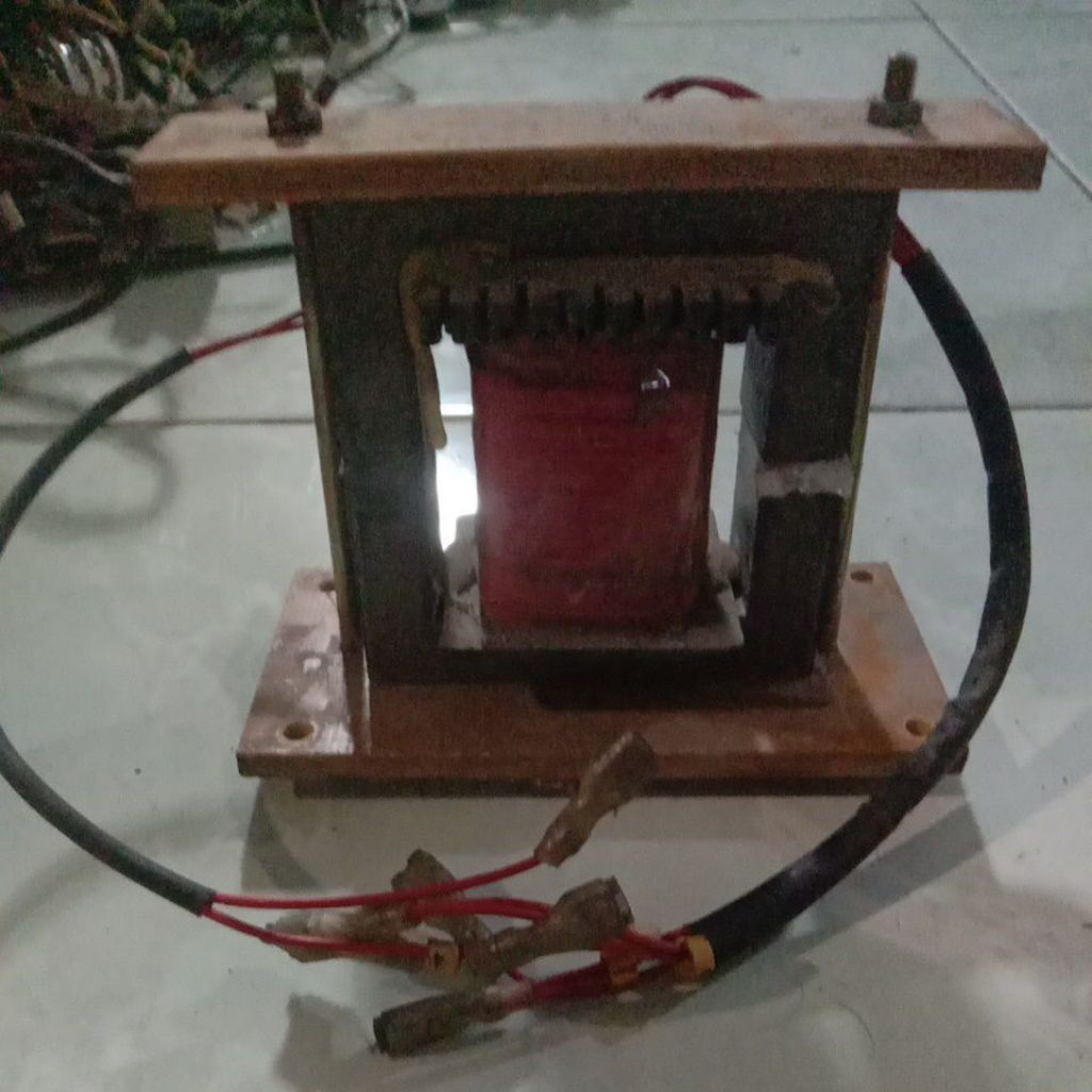 TRAVO FERIT/ TRAVO LILITAN SESUAI FOTO REDY