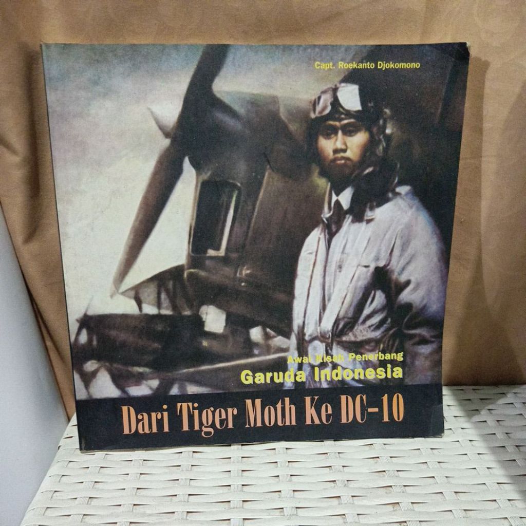AWAL KISAH PENERBANGAN GARUDA INDONESIA DARI TIGER MOTHKE DC-10 - CAPT. ROEKANTO DJOKOMONO