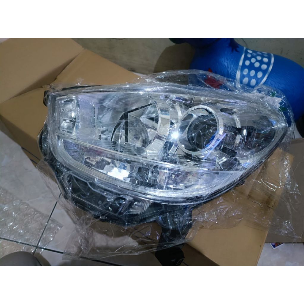 Headlamp Sirion 2011-2014