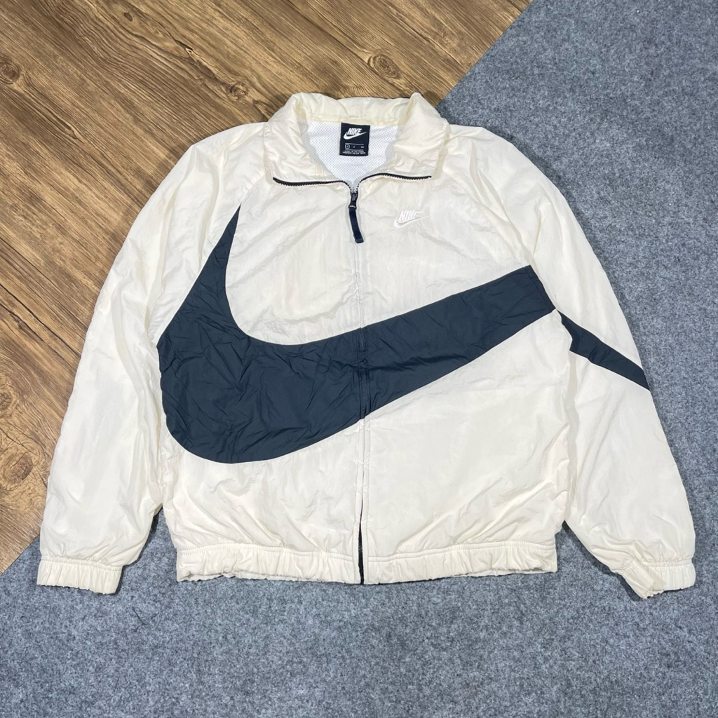 Jaket windbreaker Nike big swoosh