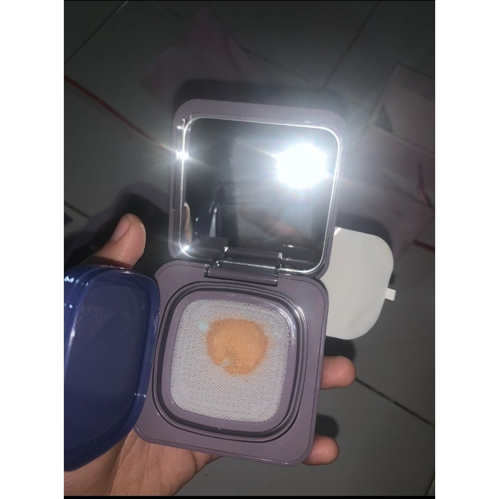somethinc hooman loose powder