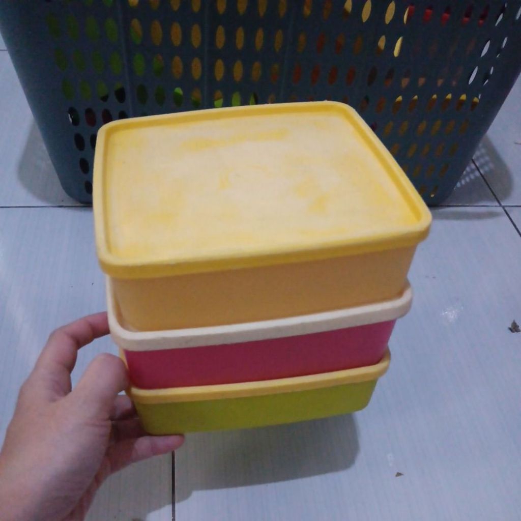 Lsa minus tupperware