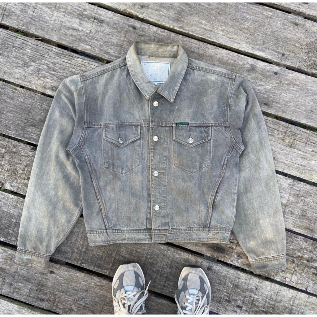 Fading Denim Jacket Graffiti Rare (Mirip Emporio Armani)