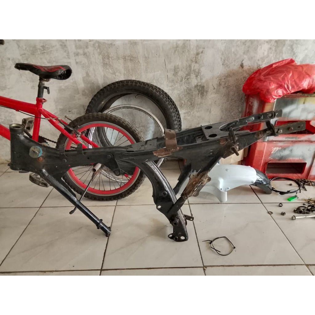 rangka gl100 tatanan ulang