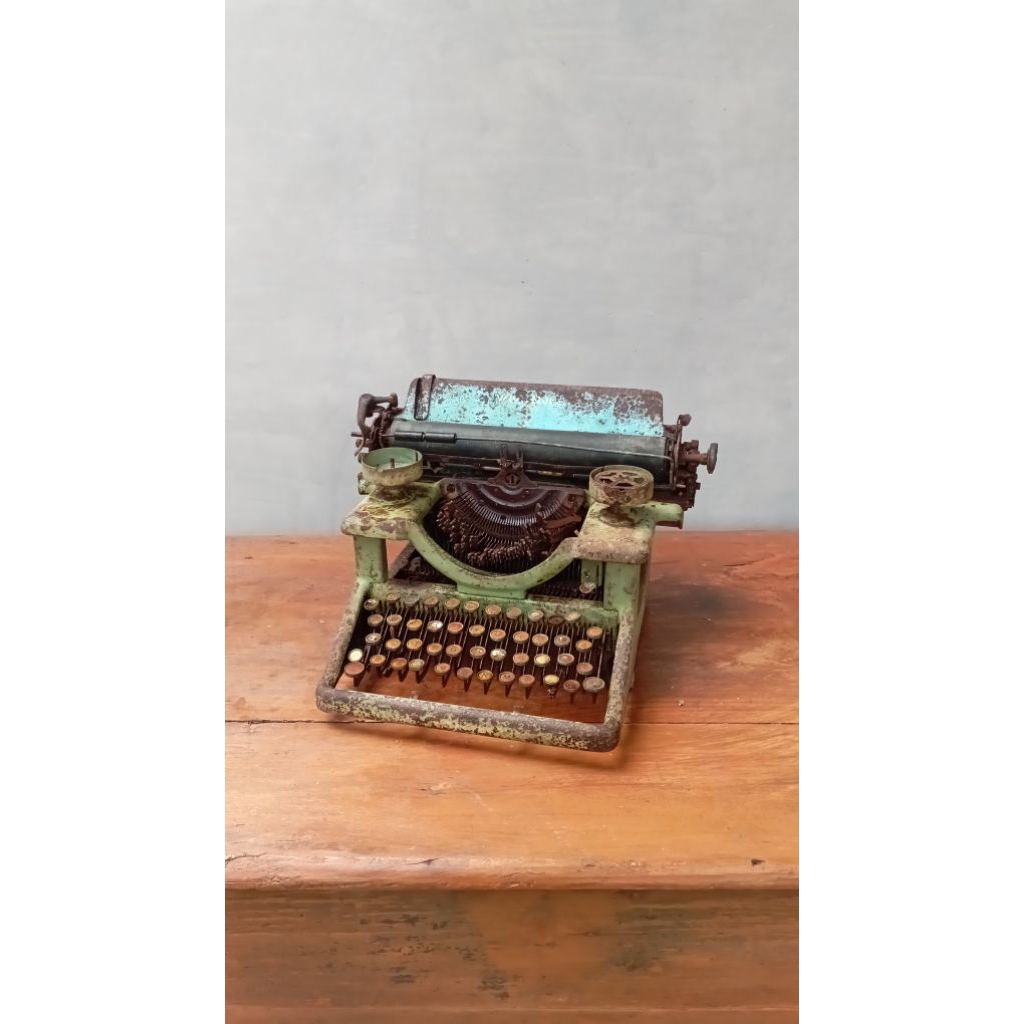 Mesin Ketik Jaman Kolonial Belanda