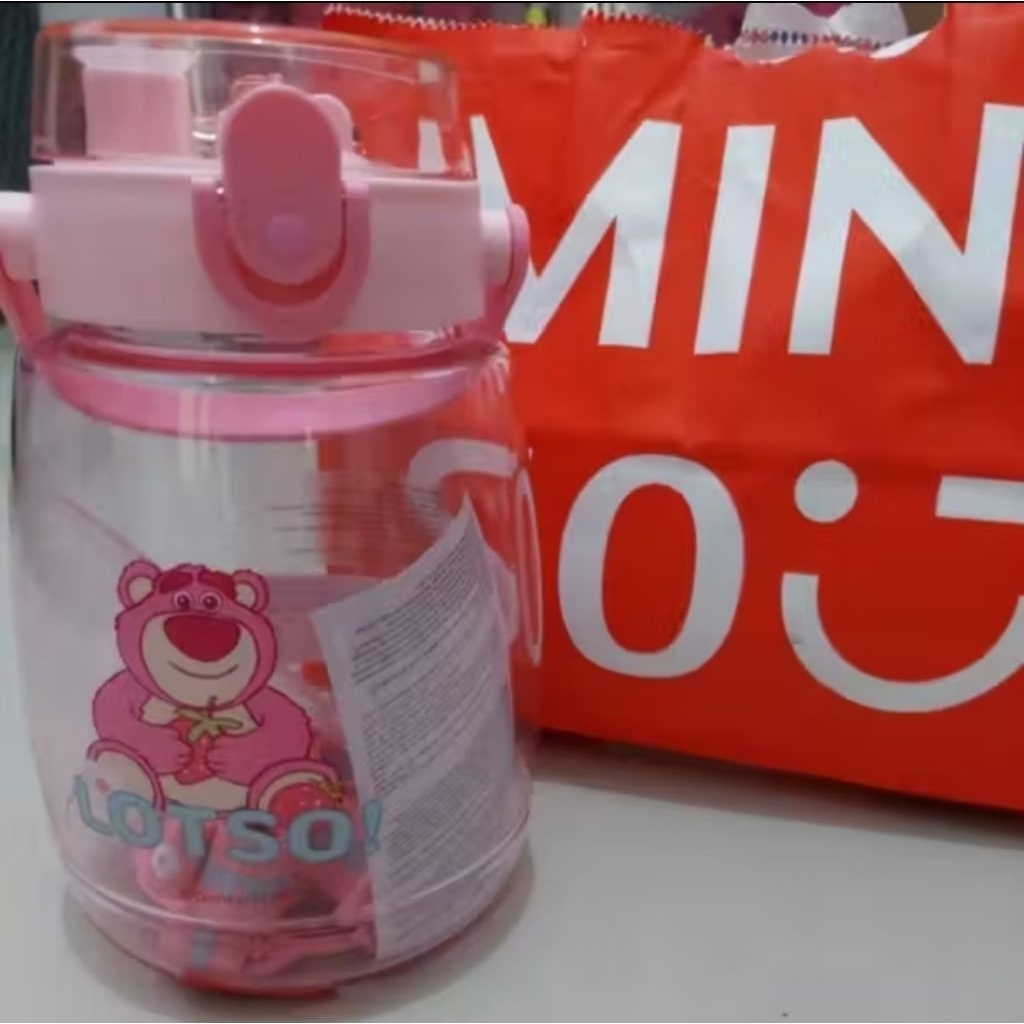 1 set tempat makan baru Tupperware  ori