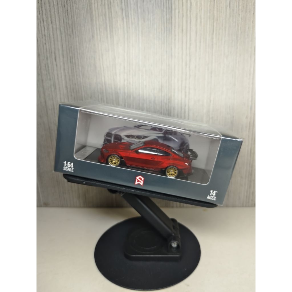STREET WEAPON X GHOST PLAYER 1:64 BMW M4 LIMITED 499 RED AND CARBON BODYKIT. SW BMW M4