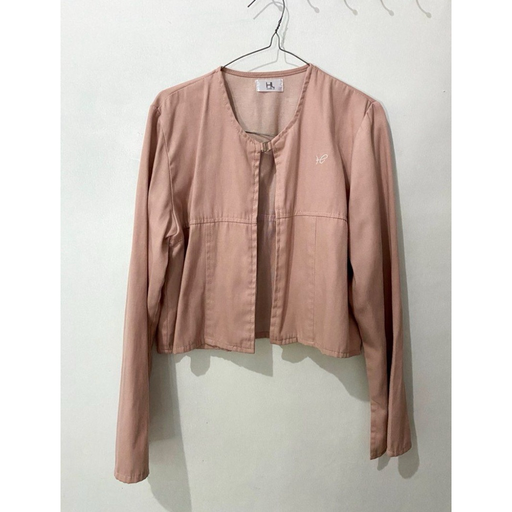 outer crop hl outfit