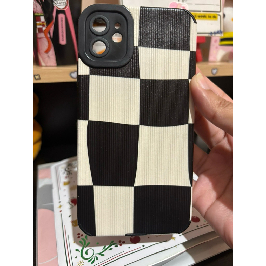 preloved case iphone 11