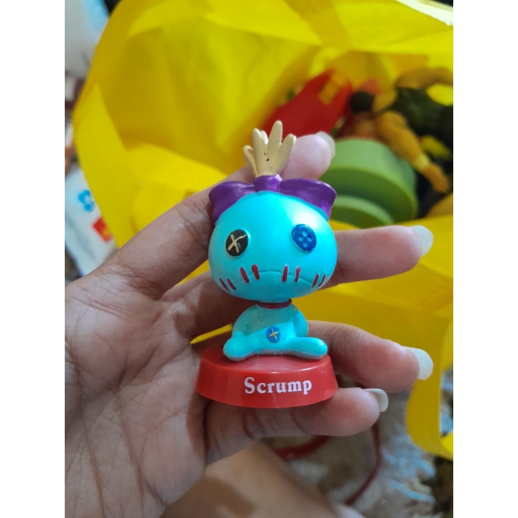 figur scrump disneyland hongkong