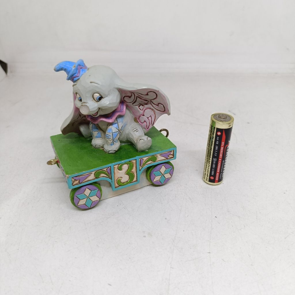 FIGUR DUMBO DISNEY TRADITION BIRTHDAY AGE 3