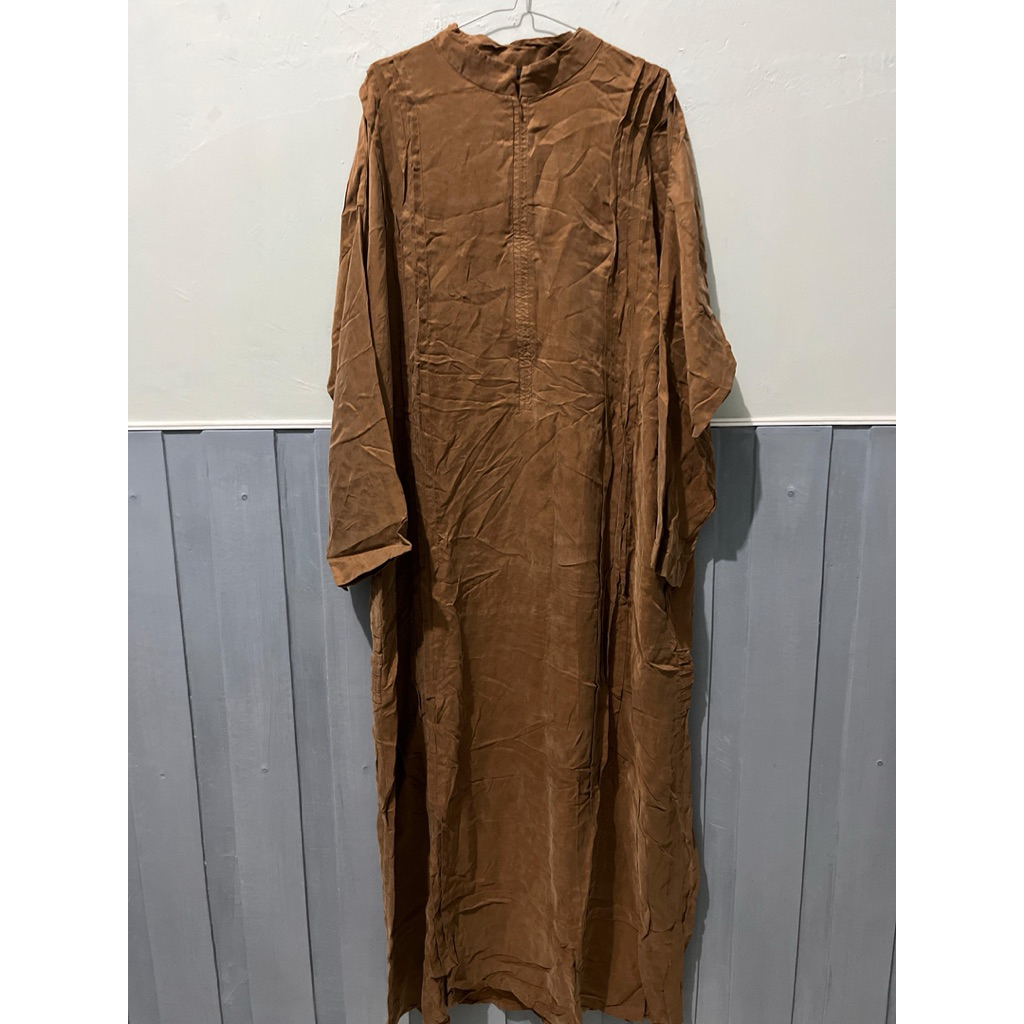 preloved taza teeqa plain caramel