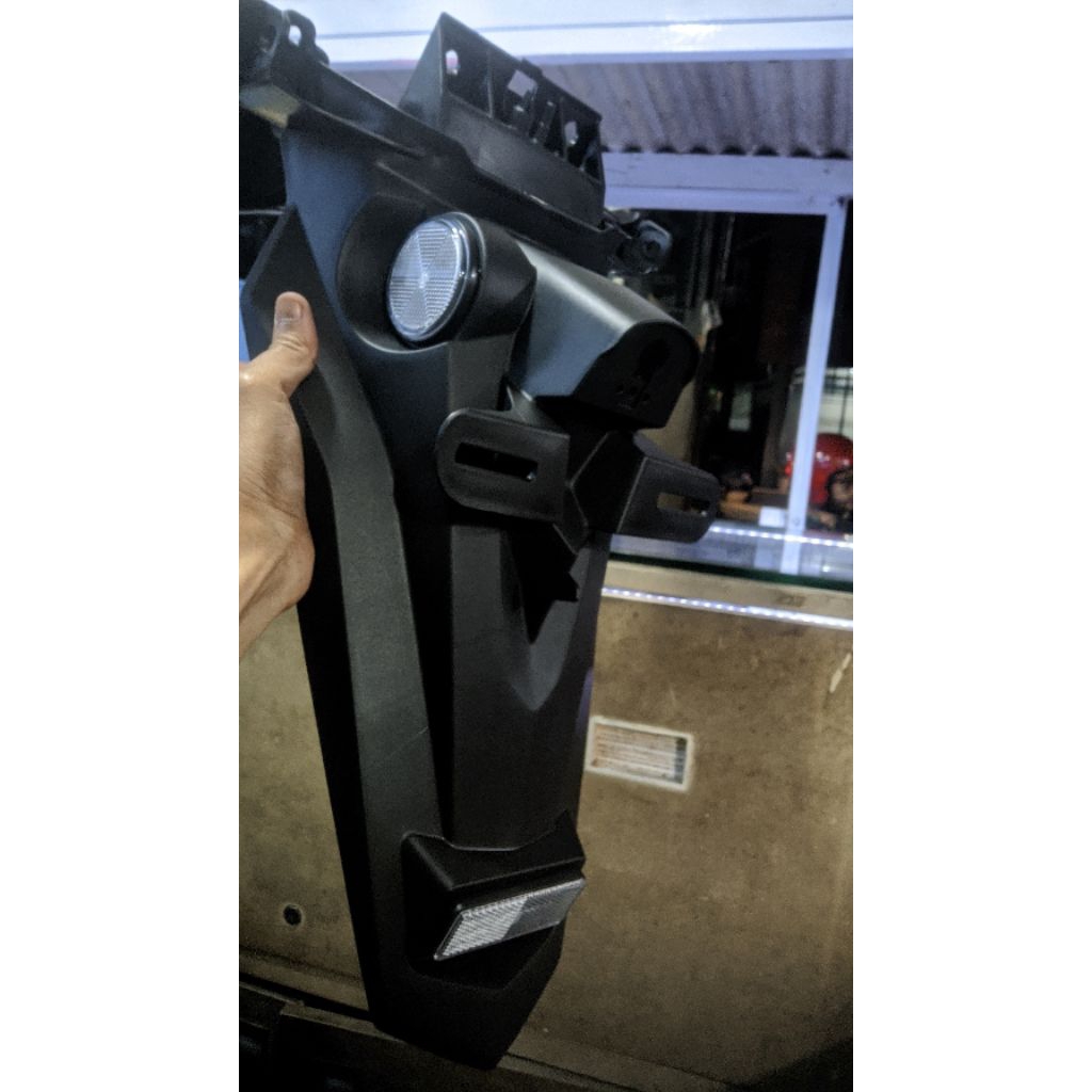 Spakbor Belakang NMAX Old 2019 Shock Tabung & All New NMAX Non ABS Original