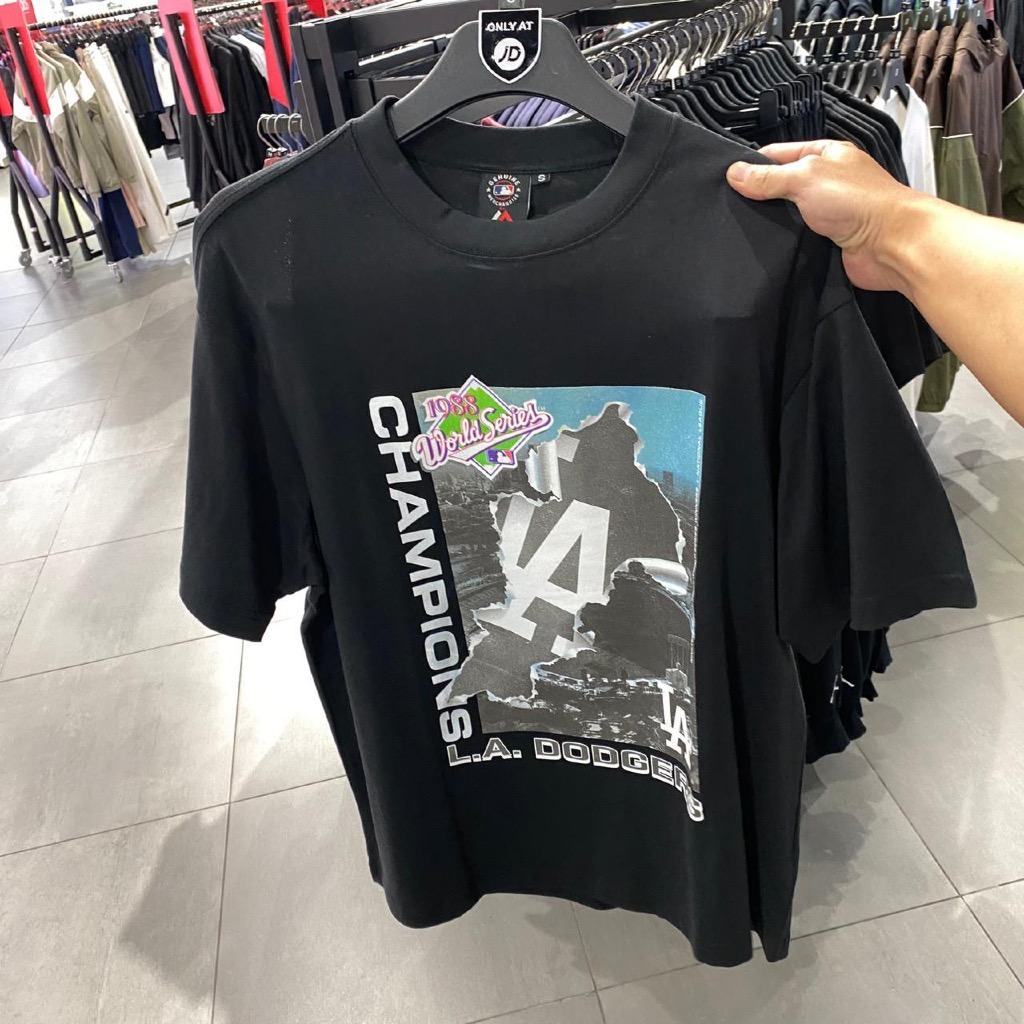 Jastip. Tshirt Fanatics (MAN)