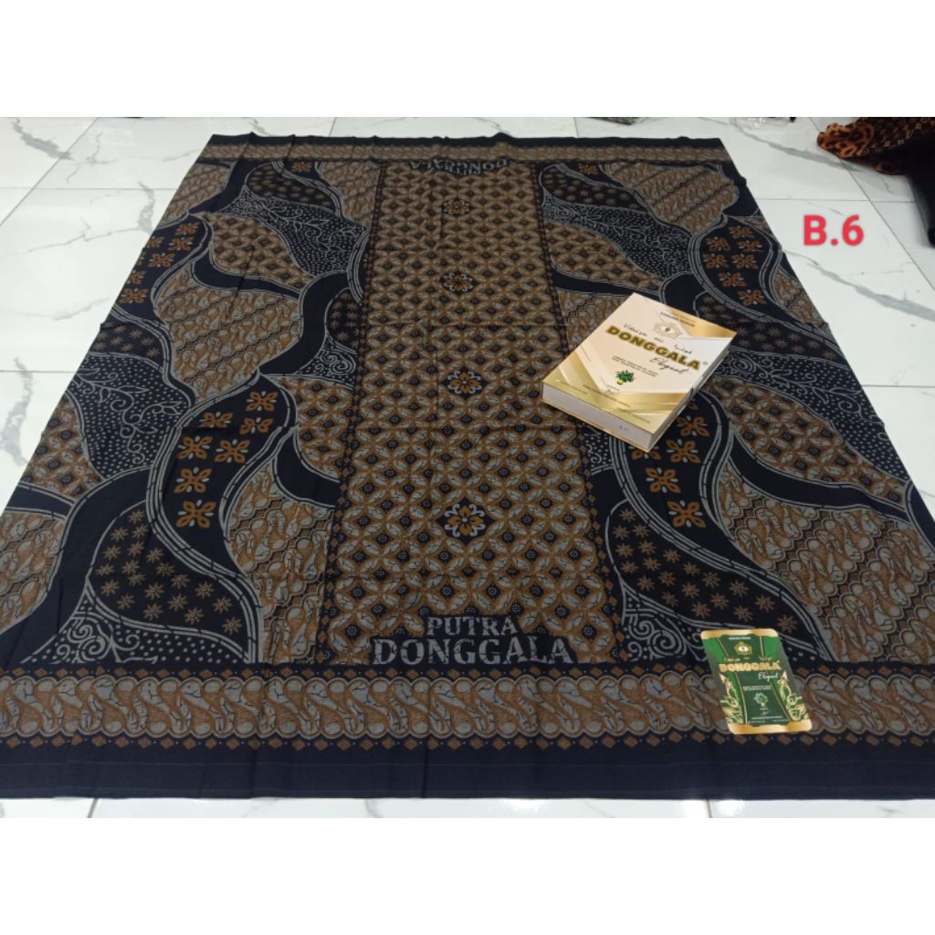 *Sarung Donggala Putra Batik**Batik Mutif**Bahan Rayon*