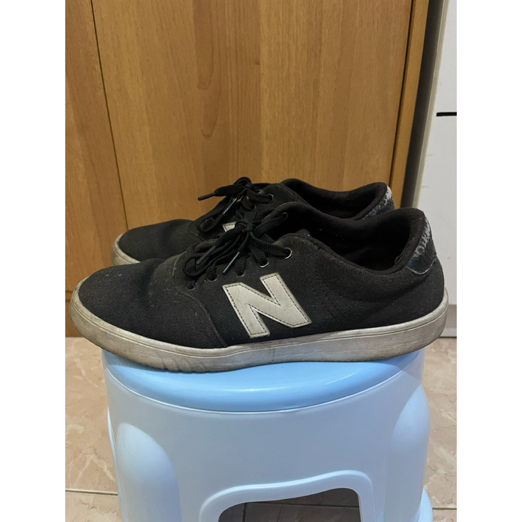 Dijual New Balance CT10 warna Hitam ori 100% ukuran 44