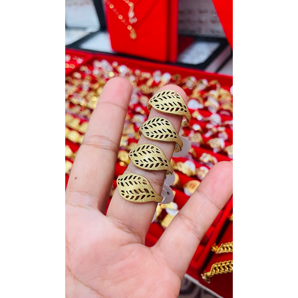 cincin titanium model daun