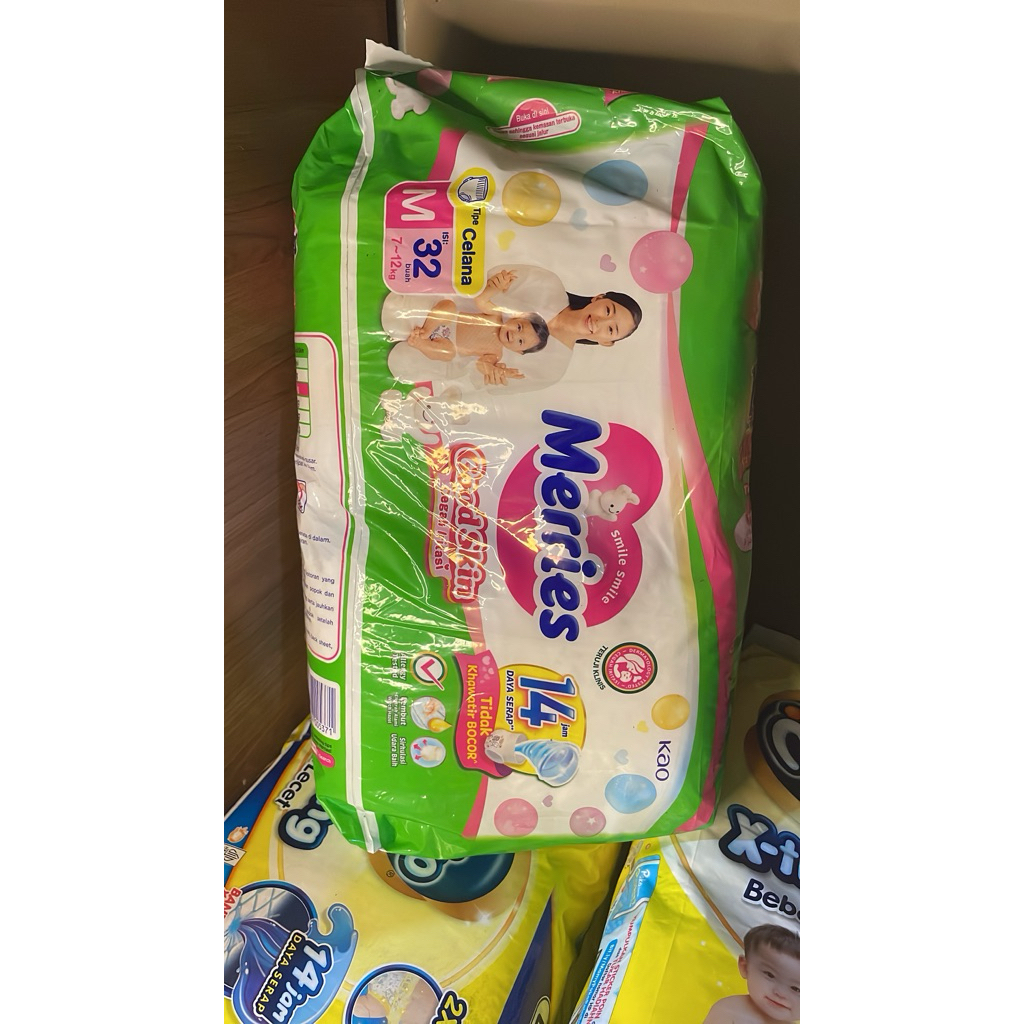 popok merries M32