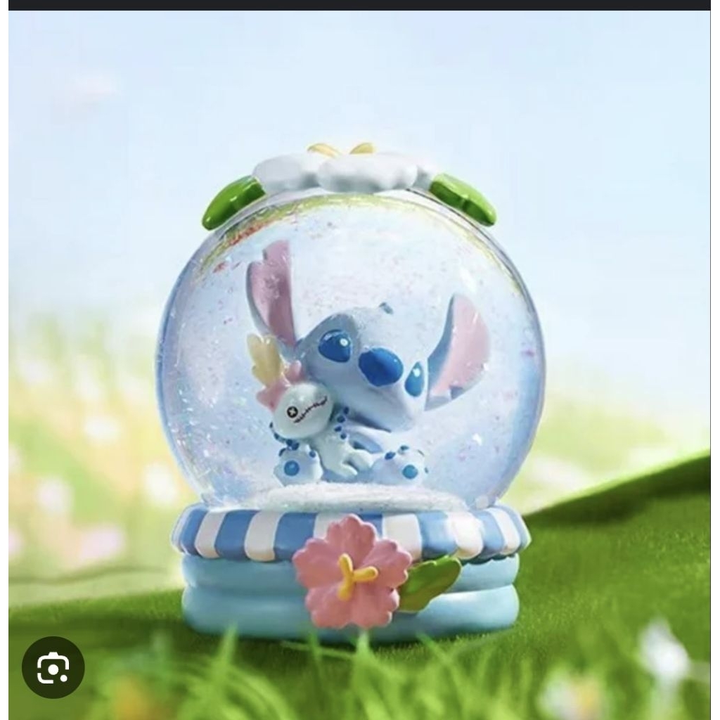 MINISO x Disney Lilo & Stitch Crystal Ball Sweet Hug