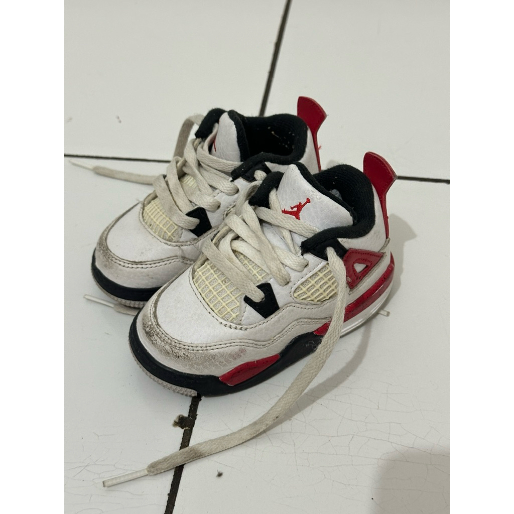 Preloved sepatu anak Nike Air Jordan 4 Retro TD (Baca Deskripsi)