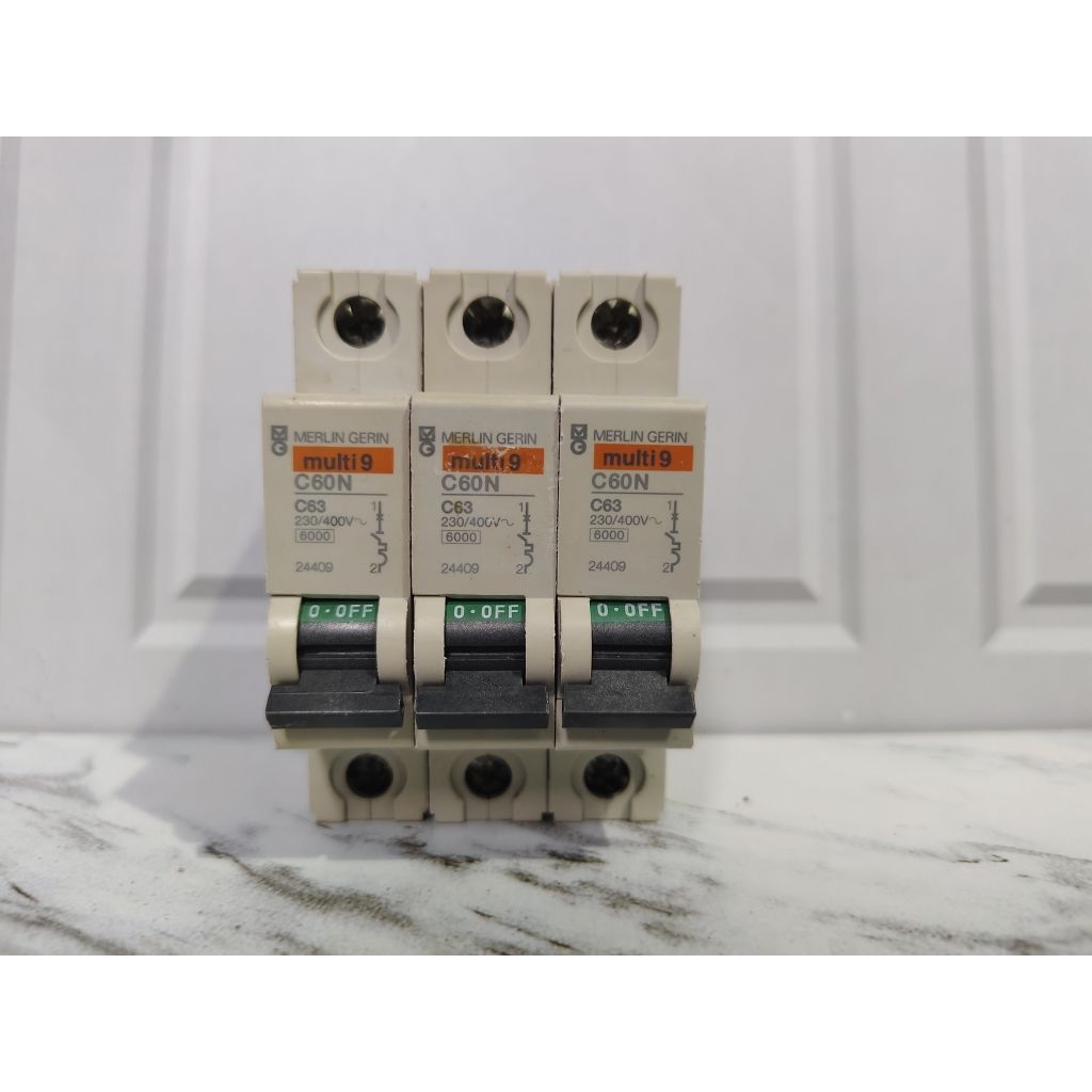 MCB 1PHASE MERLIN GERIN C60N, C6, C25, C63 ORIGINAL