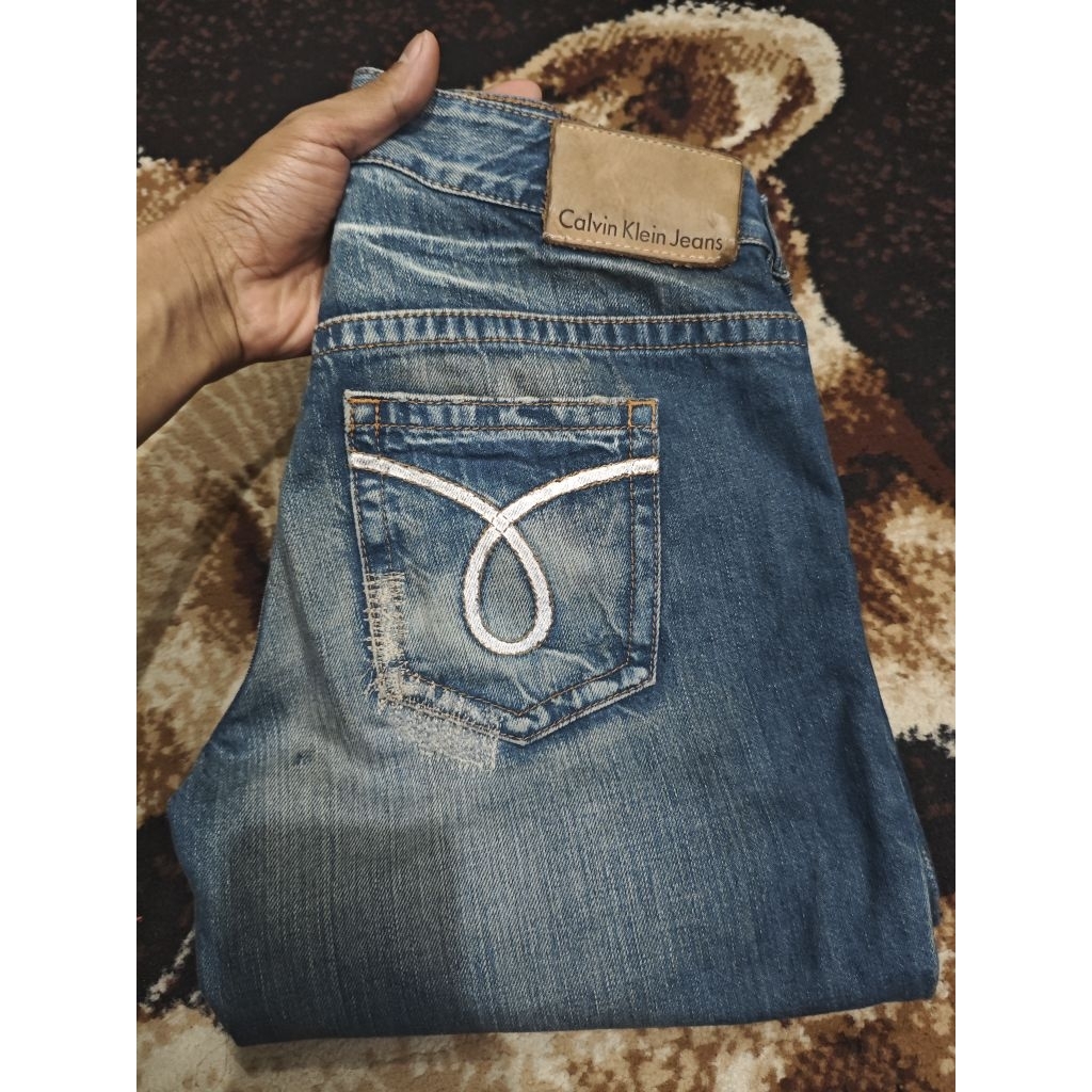 Jeans Calvin klein size Lokal 31 fit 32