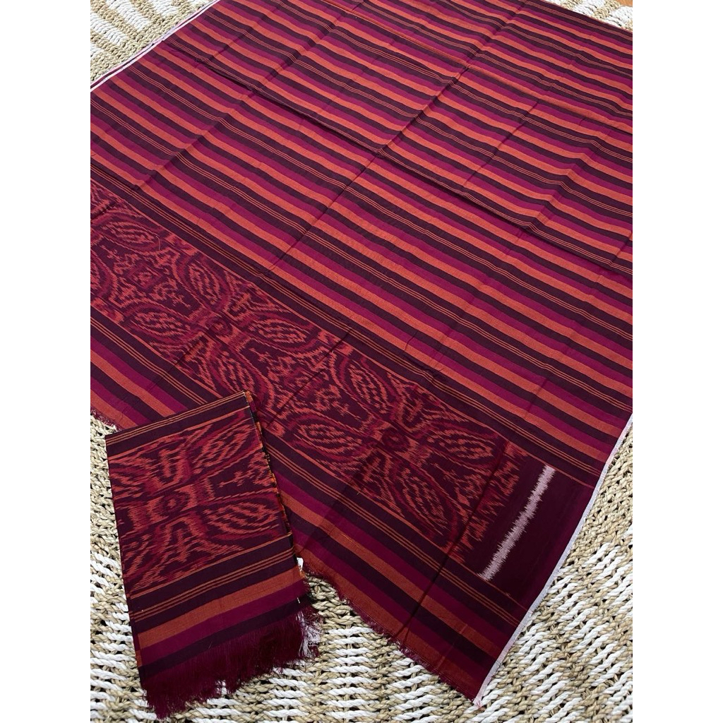 Kamen endek tretes dan tanpa tretes set selendang