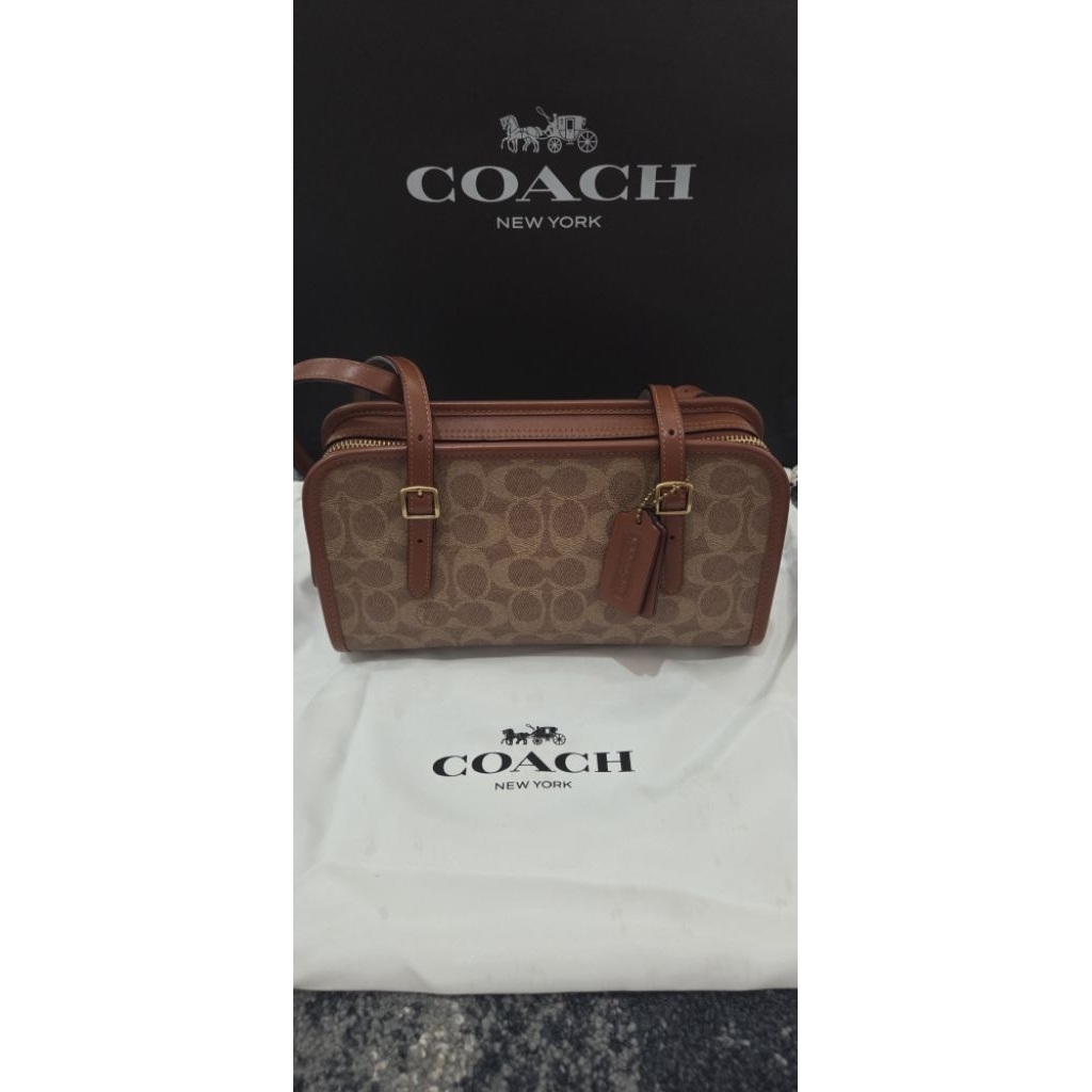 Swing Zip Bag Signature COACH for Women - ORIGINAL 100%