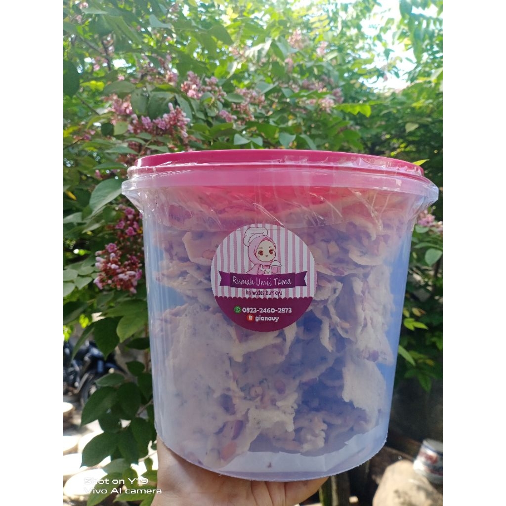 peyek kacang tanah dan kacang ijo 500gram kemasan toples 5L