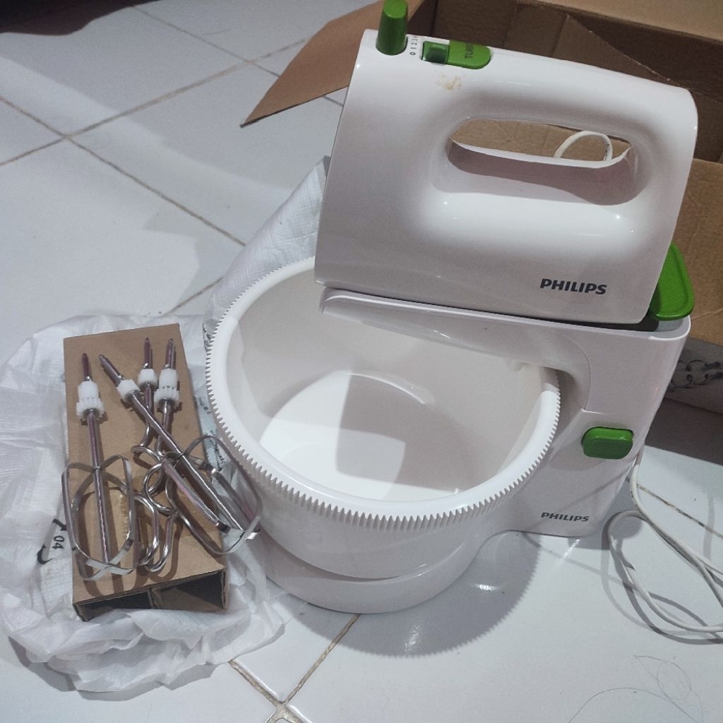 Preloved second mixer philips Mixer Philips - 2 Liter HR1559/40 - Stand Mixer Mikser Philips -Mixer 