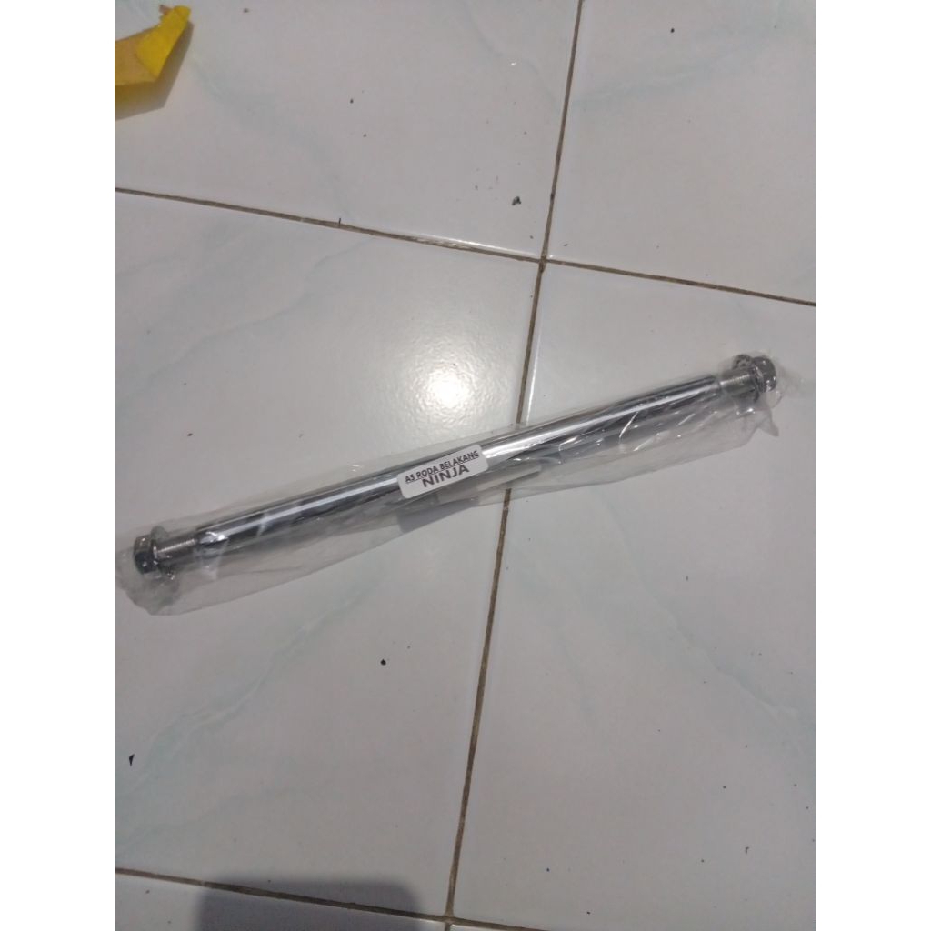 As Roda belakang  ninja  R SS