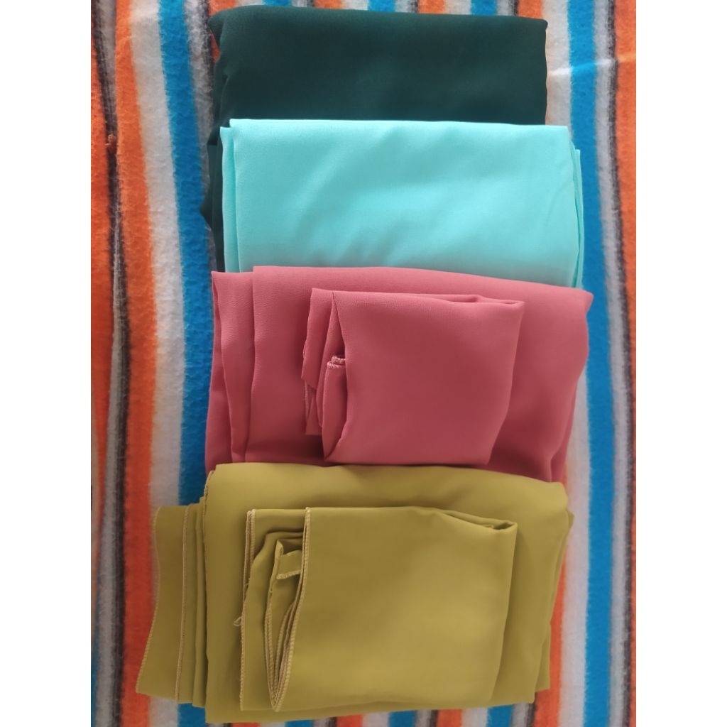 PL (PRELOVED) HIJAB SEGI EMPAT SYAR'I FREE CADAR