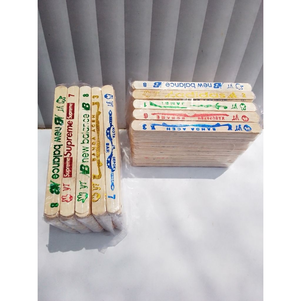 1 Pack Stik Kayu Sablonan Isi 5 Sachet ( -+250 Stik )