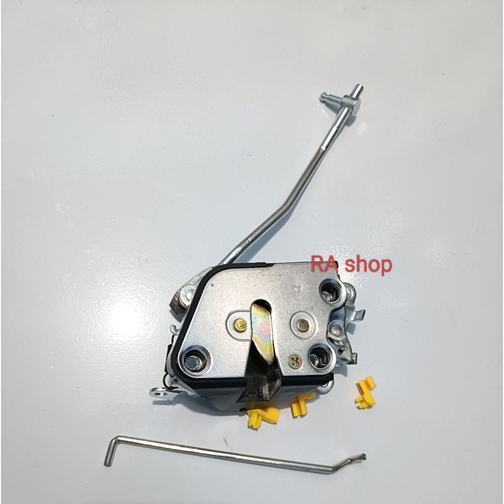 door lock mobil Suzuki Carry Futura / T120SS sebelah kanan