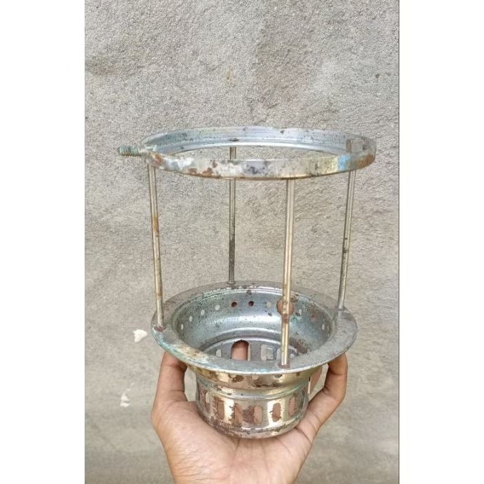 rangka lampu petromak bekas lawas