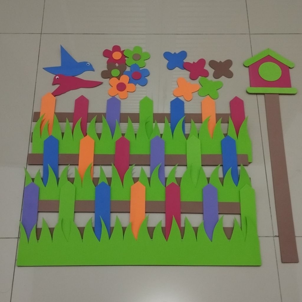 Pagar Dekorasi Kelas Pojok Baca Plus Rumah Burung