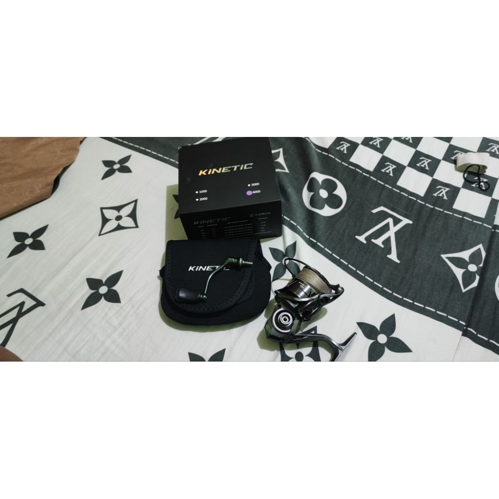 Reel Zerox Kinetic 4000