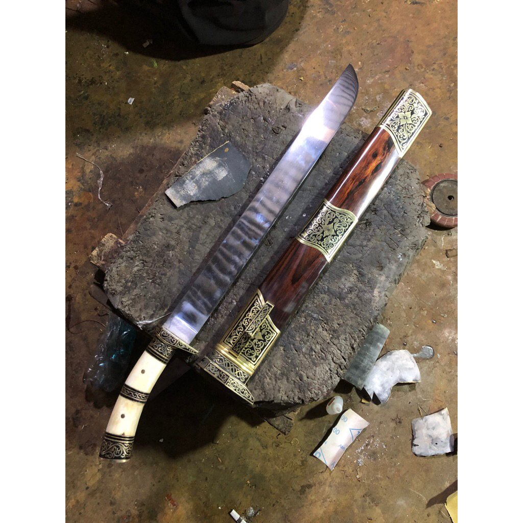 Pisau Sembelih Baja BOHLER N695 40cm 59 HRC Tajam - Sarung Kayu sonokeling, Gagang Tanduk, Fulltan d