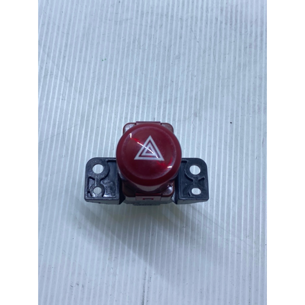 tombol Hazard segitiga honda brio-jazz brv-mobilio original