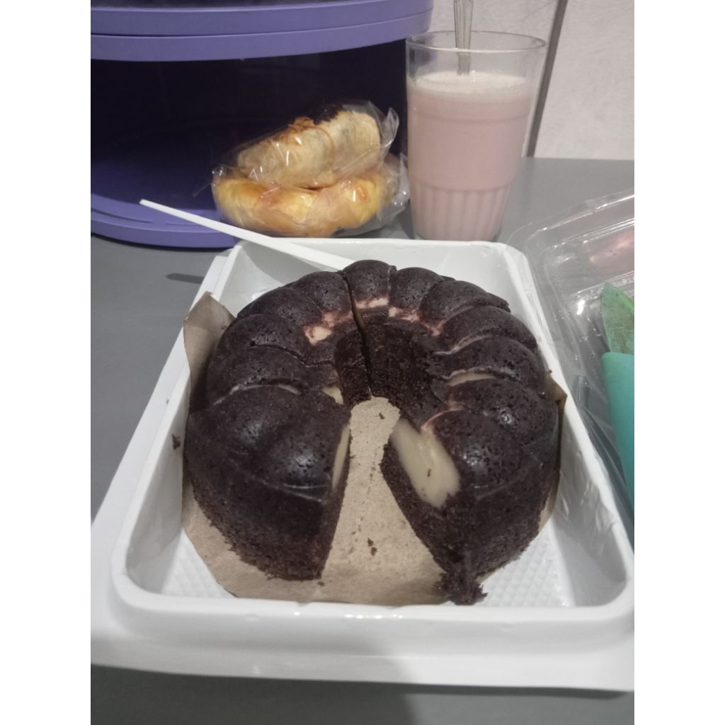 bolu ketan lumer mini & bolu pisang lumer mini UK 13cm