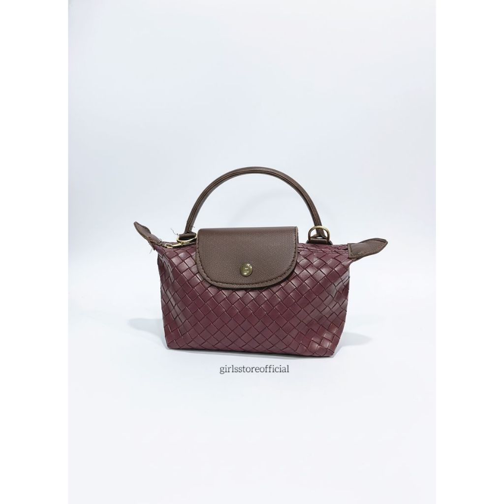 Tas selempang mini anyaman bailey