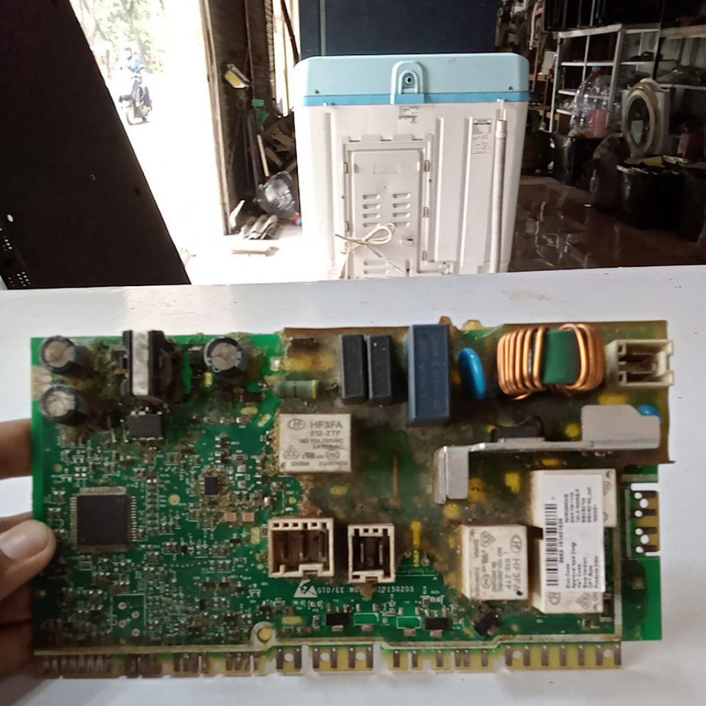 modul PCB mesin cuci Electrolux