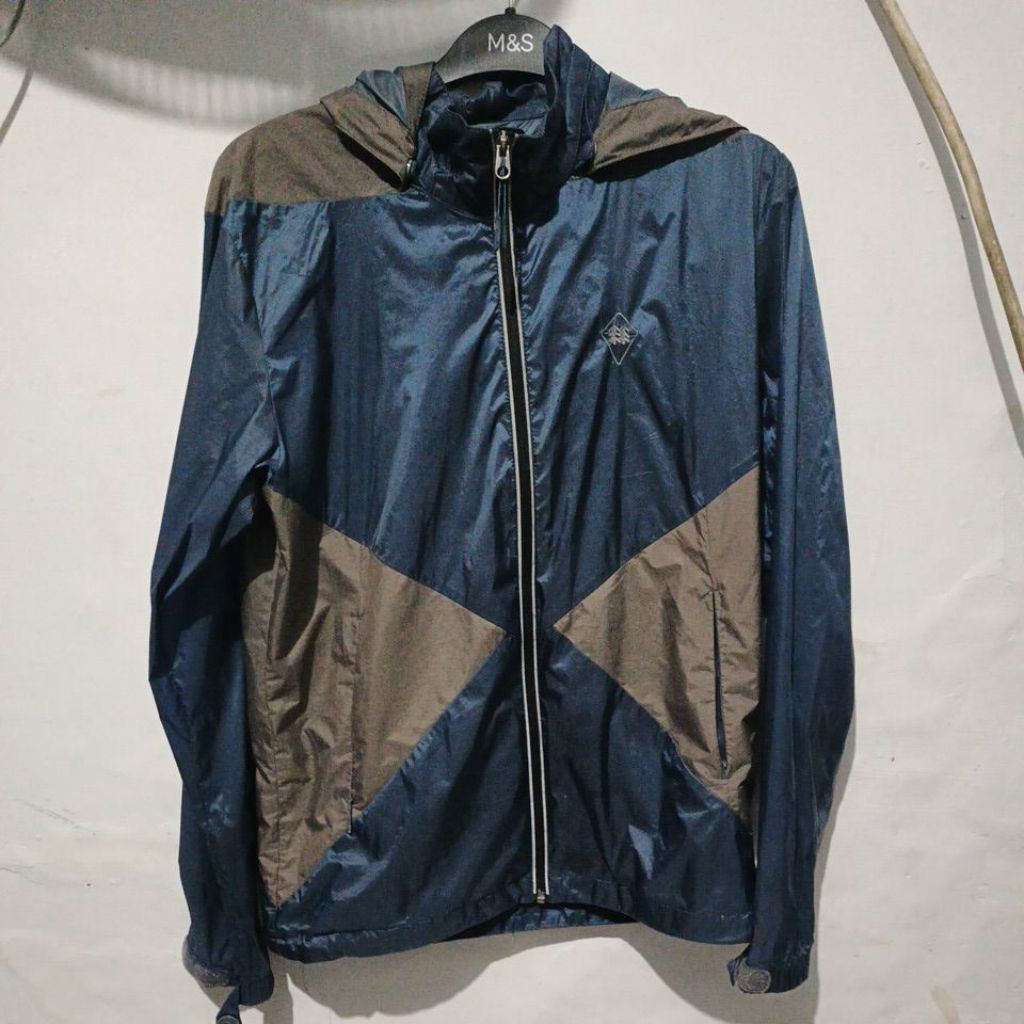 Jacket Running Gorpcore Kolon Sport || Jakett Olahraga Windbreaker Unisex